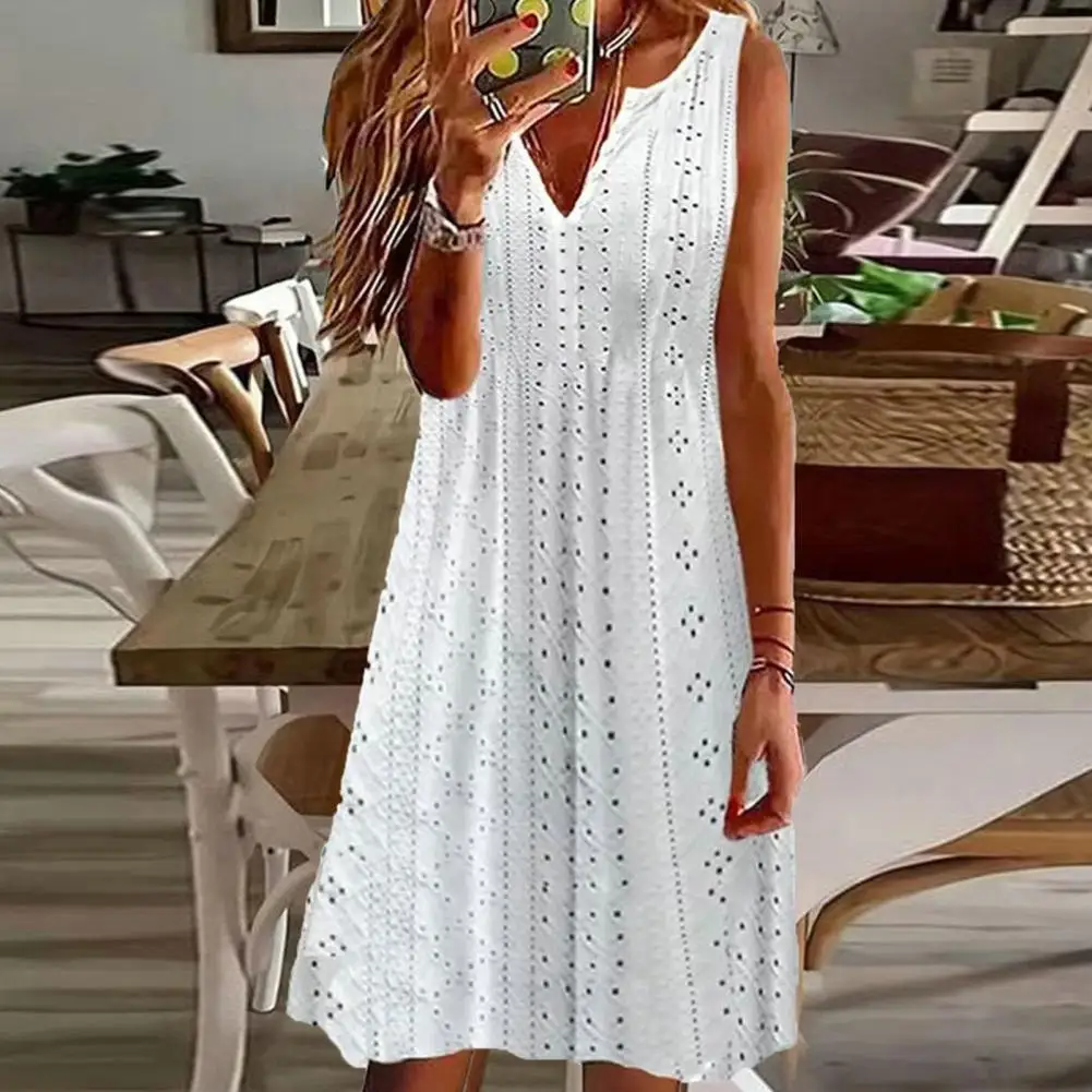 Ladies Flowy Midi Dress Soft Breathable Women's Sleeveless Midi Dress with V Neck A-line Silhouette Elegant Knee Length Female
Ladies Flowy Midi Dress Soft Breathable Women's Sleeveless Midi Dress with V Neck A-line Silhouette Elegant Knee Length Female