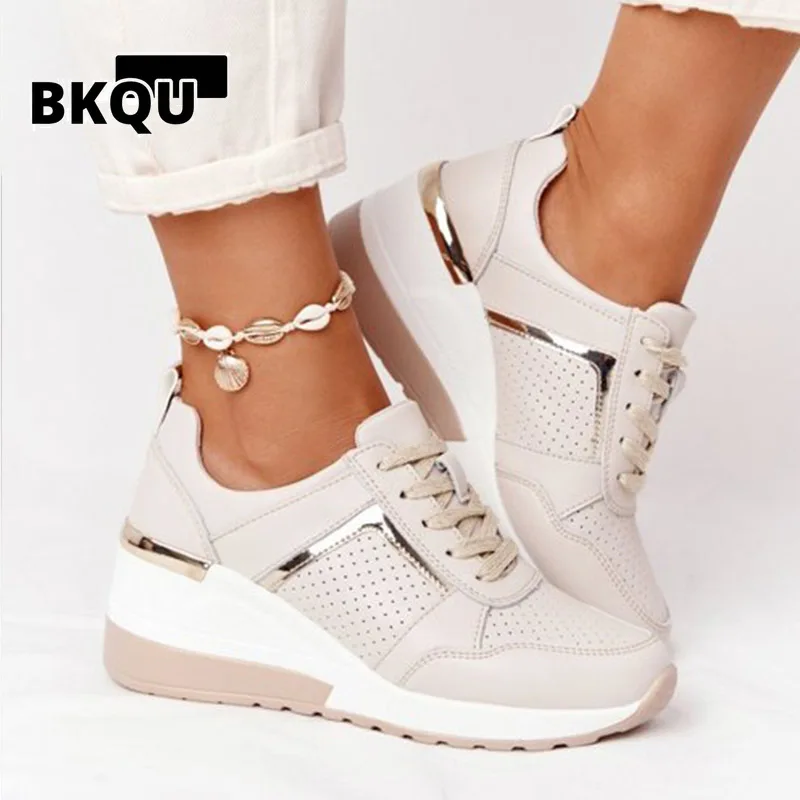 BKQU 2022 Women Sneakers Lace-Up Wedge Sports Shoes Women's Vulcanized Shoes Casual Platform Ladies Sneakers Comfy Females Flat
BKQU 2022 Women Sneakers Lace-Up Wedge Sports Shoes Women's Vulcanized Shoes Casual Platform Ladies Sneakers Comfy Females Flat