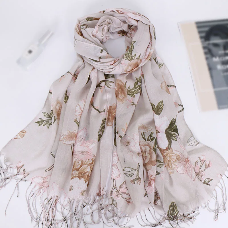 195*60cm Printed Rayon Scarf Foulard Bandana Long Shawl Wrap Lady Hijab muffler women female beach sunscreen pareo fashion
195*60cm Printed Rayon Scarf Foulard Bandana Long Shawl Wrap Lady Hijab muffler women female beach sunscreen pareo fashion