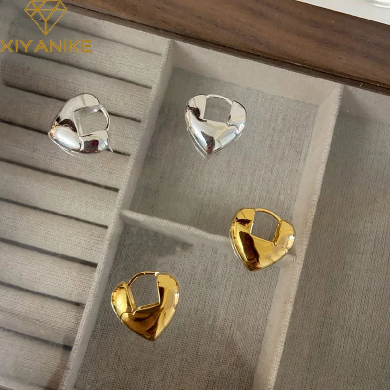 DAYIN New Sweet Heart Ear Buckle Earrings For Women Girl Luxury Korean Fashion Jewelry Ladies Gift Party pendientes mujer
DAYIN New Sweet Heart Ear Buckle Earrings For Women Girl Luxury Korean Fashion Jewelry Ladies Gift Party pendientes mujer