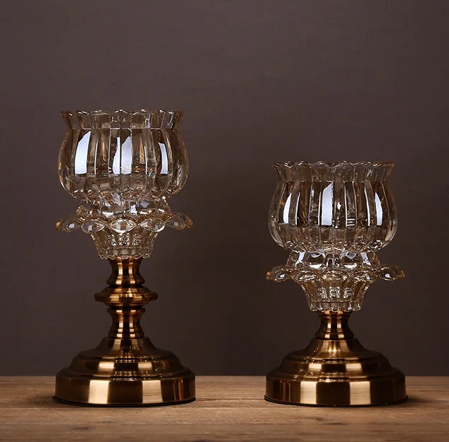 Antique Metal Tulip Candle Holder Ornamental Glass Pillar Candle Stand Craft Accessories Furnishing for Wedding and Home Decor
Antique Metal Tulip Candle Holder Ornamental Glass Pillar Candle Stand Craft Accessories Furnishing for Wedding and Home Decor