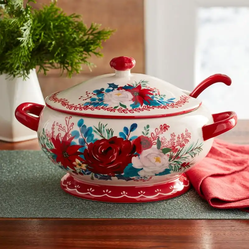 Winter Ceramic Soup Tureen with Ladle Set 
Winter Ceramic Soup Tureen with Ladle Set