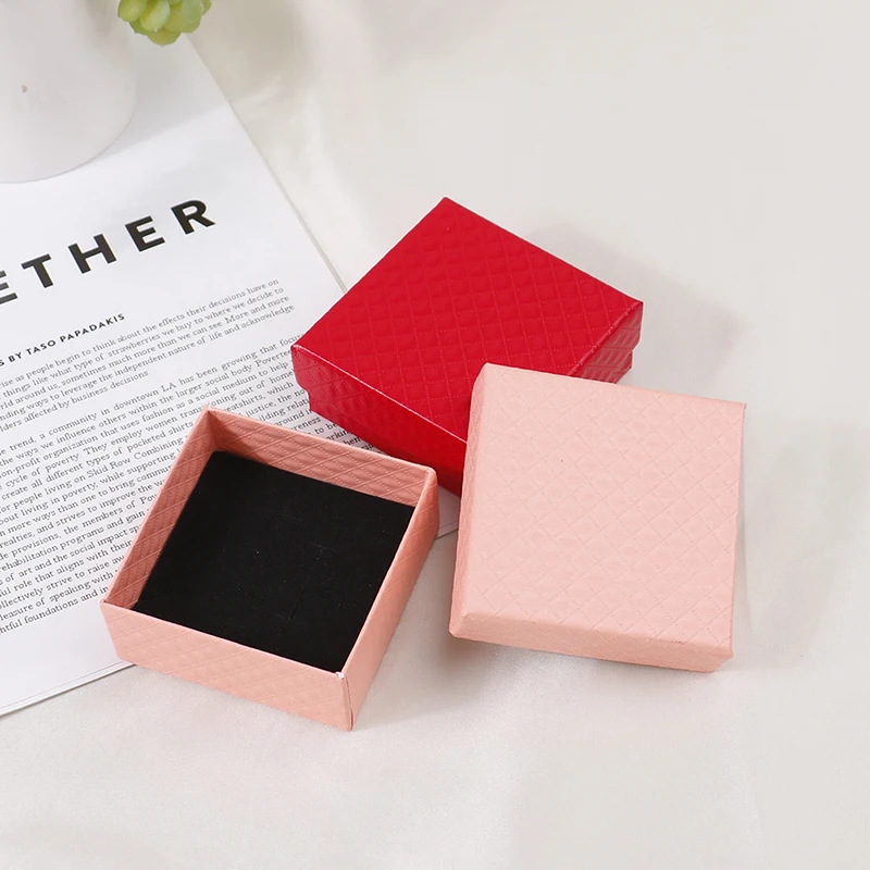 

12pcs Cardboard Jewelry Boxes For Pendant & Earring & Ring With Sponge Inside Square Red Black White 7.5x7.5x3.5cm