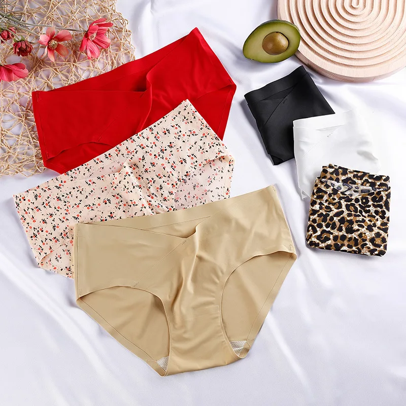 Large Size Seamless Panties for Women Pregnant Postpartum Breathable Low Rise Leopard Floral Print Silk Briefs Female Underpants
Large Size Seamless Panties for Women Pregnant Postpartum Breathable Low Rise Leopard Floral Print Silk Briefs Female Underpants