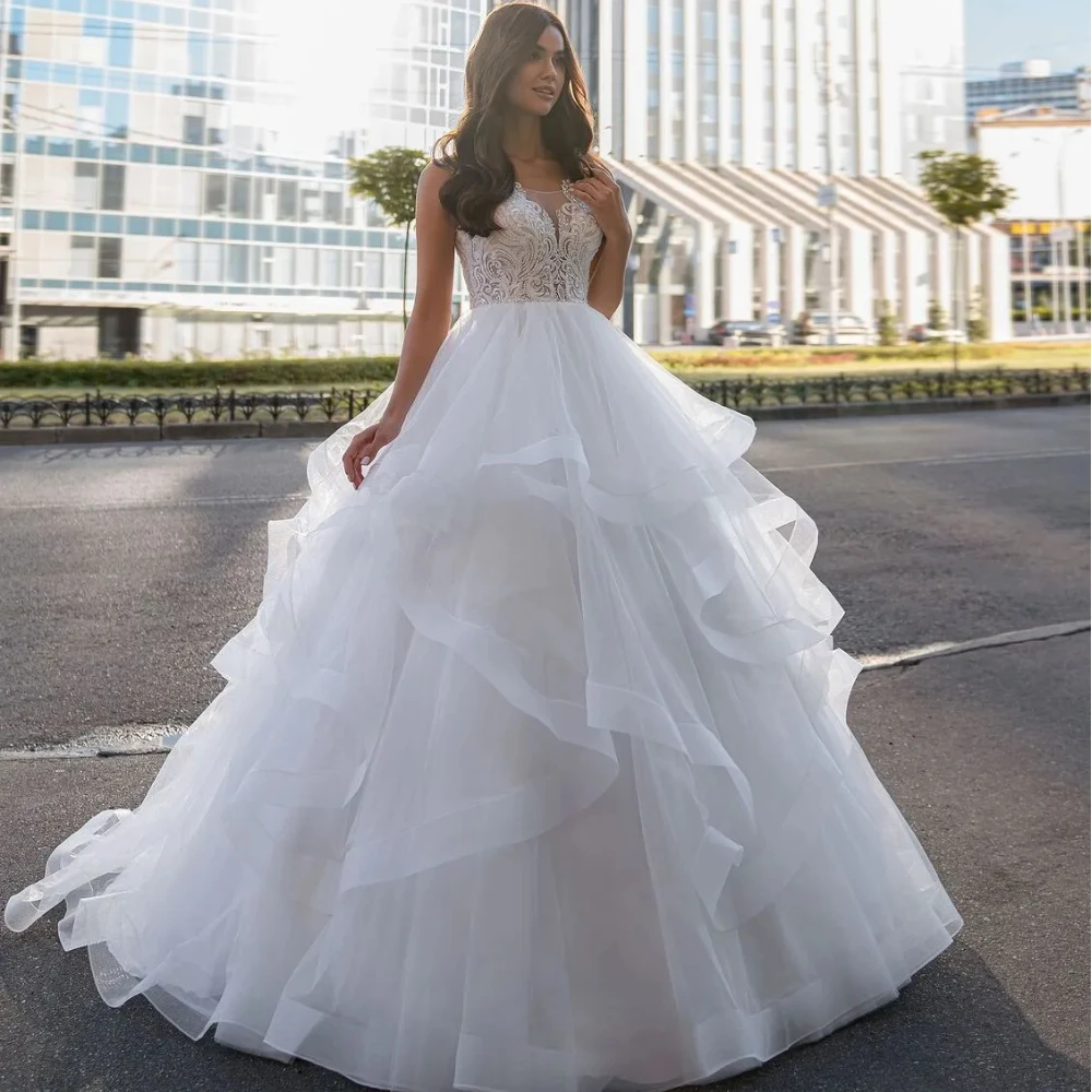 Luxury Hot Styles Wedding Dress For Woman 2024 Lace Appliques Puffy Modern Organza Bridal Gown Button Sweep Train Robe De Mariée
Luxury Hot Styles Wedding Dress For Woman 2024 Lace Appliques Puffy Modern Organza Bridal Gown Button Sweep Train Robe De Mariée