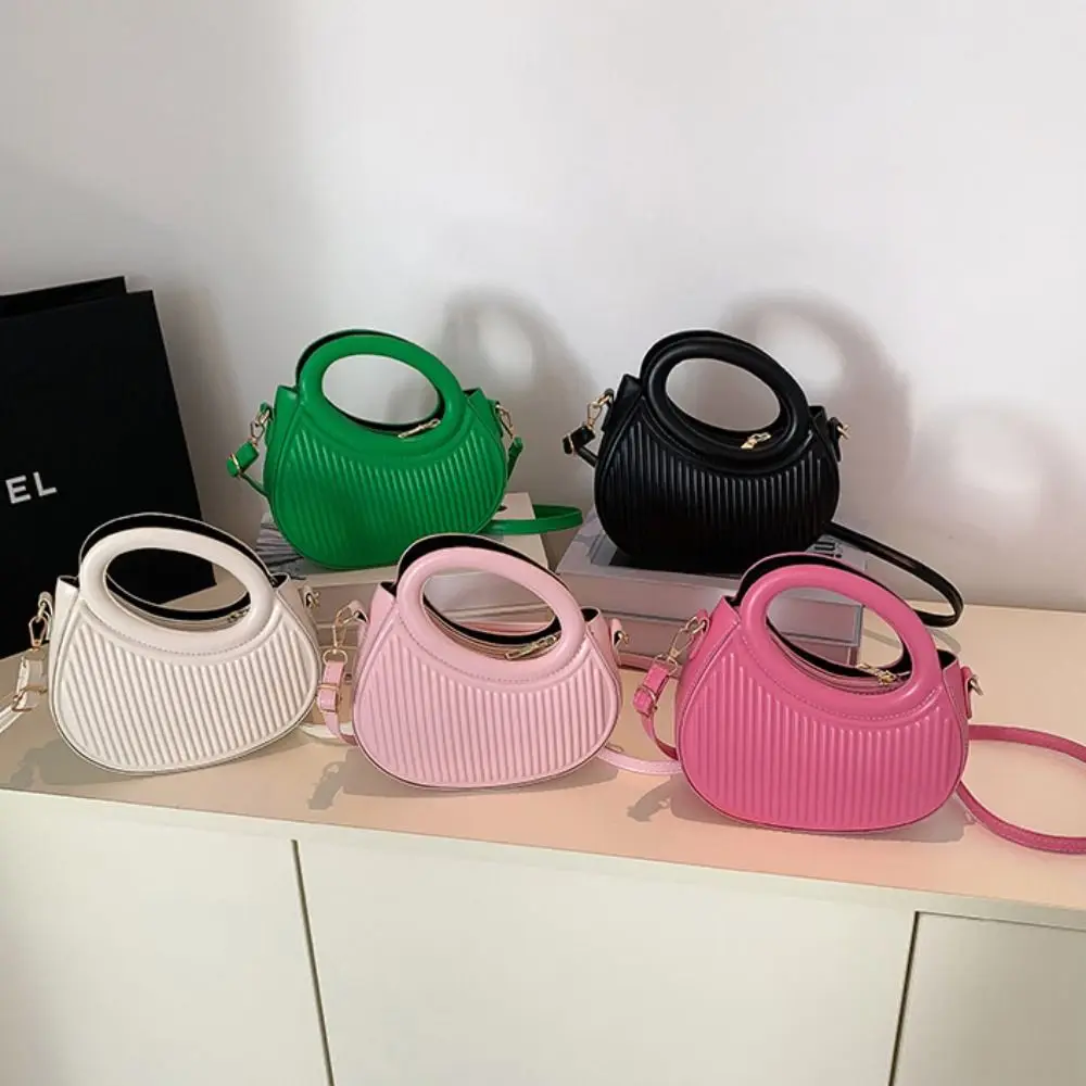 Pleated Underarm Bag Solid Color Messenger Bag Fashion Handbag Women
Pleated Underarm Bag Solid Color Messenger Bag Fashion Handbag Women