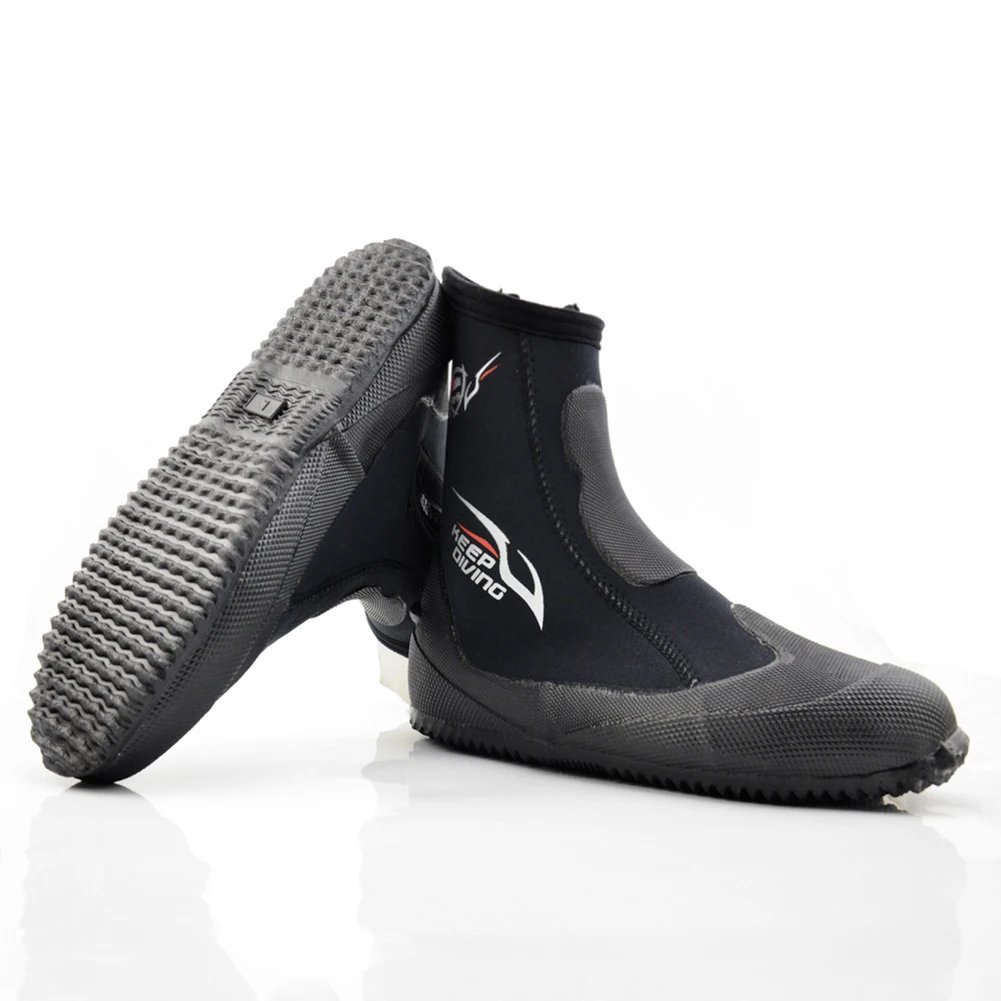 Wading Shoes Diving Boots Wear-resistant Anti-slip Black Comfortable Flipper Anti-skid Neoprene Rafting River Tracing
Wading Shoes Diving Boots Wear-resistant Anti-slip Black Comfortable Flipper Anti-skid Neoprene Rafting River Tracing