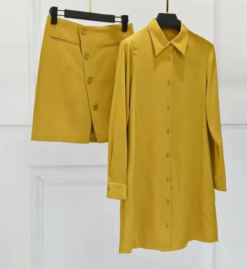 Top Quality New 2022 Autumn 2 Piece Sets Women Turn-down Collar Full Sleeve Long Shirts+Button Front Mini Skirt Sets XXL Size
Top Quality New 2022 Autumn 2 Piece Sets Women Turn-down Collar Full Sleeve Long Shirts+Button Front Mini Skirt Sets XXL Size