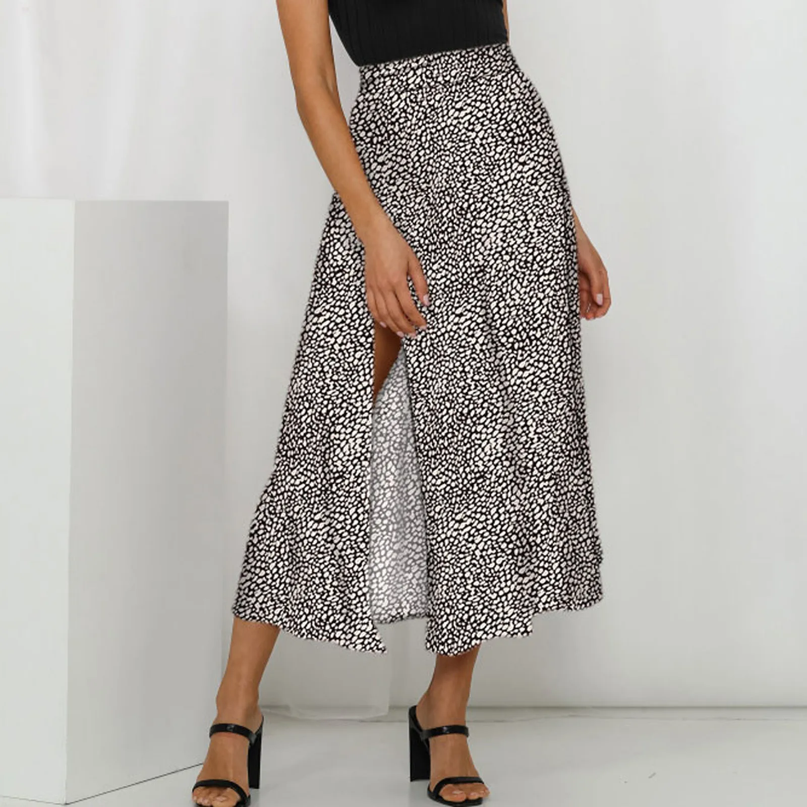 Fashion Vintage Skirt 2023 Flower Polka Dot Print High Waist Stretch Split Long A-line Skirts for Women Beach Maxi Skirt
Fashion Vintage Skirt 2023 Flower Polka Dot Print High Waist Stretch Split Long A-line Skirts for Women Beach Maxi Skirt