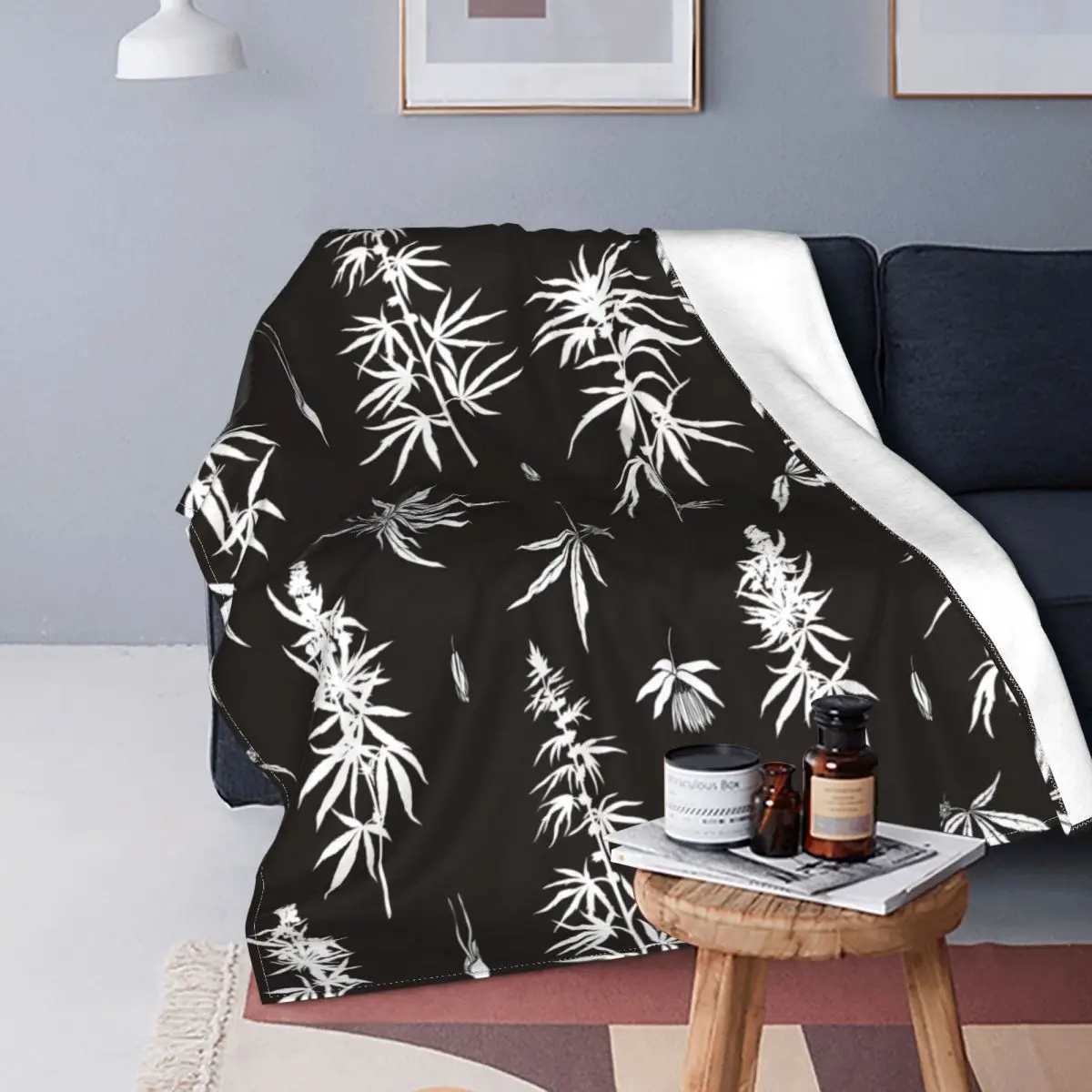 Hemp Cannabis Blankets Marijuana Weed Leaf Plush Funny Warm Throw Blankets for Home Decoration
Hemp Cannabis Blankets Marijuana Weed Leaf Plush Funny Warm Throw Blankets for Home Decoration