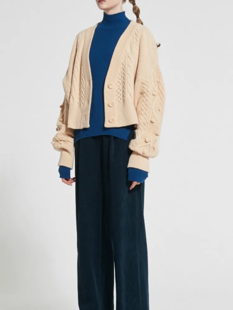 Women Cardigan Hairball Decoration Twist V-Neck Single Breasted Long Sleeve Sweet Knitted Coat 
Women Cardigan Hairball Decoration Twist V-Neck Single Breasted Long Sleeve Sweet Knitted Coat