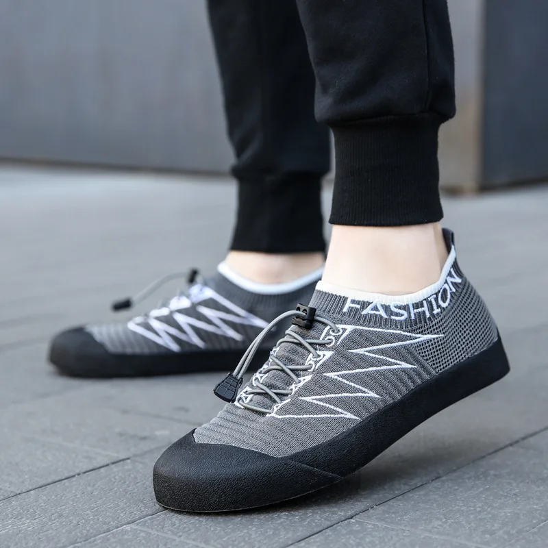 Fashion Men Vulcanized Shoes Leisure Couple Outdoor Running Shoes Breathable Zapatillas Cozy Flat Walking Shoes Men Sneakers
Fashion Men Vulcanized Shoes Leisure Couple Outdoor Running Shoes Breathable Zapatillas Cozy Flat Walking Shoes Men Sneakers