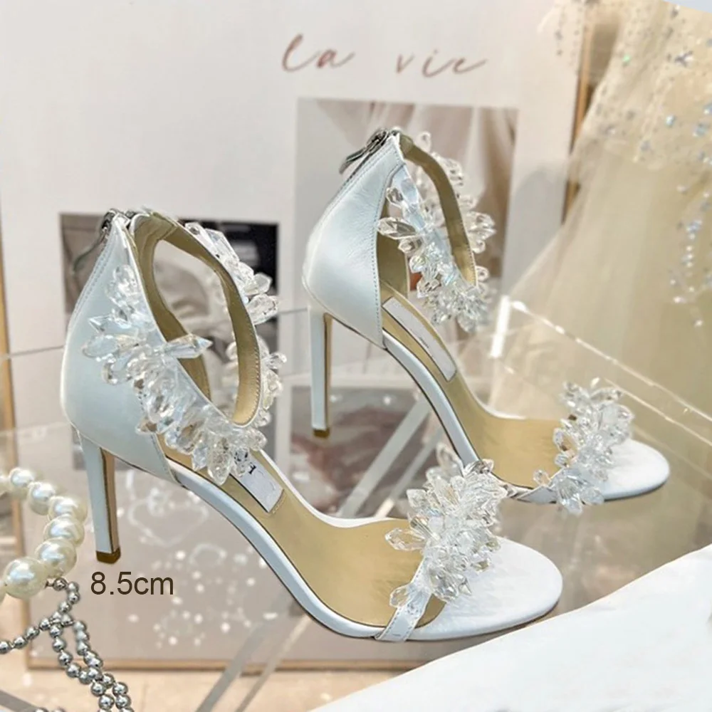 Factory Price 2022 Latest Styles Plus Size Women's Shoes White Wedding Party Fashion Sandals Stiletto Women's Shoes 40
Factory Price 2022 Latest Styles Plus Size Women's Shoes White Wedding Party Fashion Sandals Stiletto Women's Shoes 40