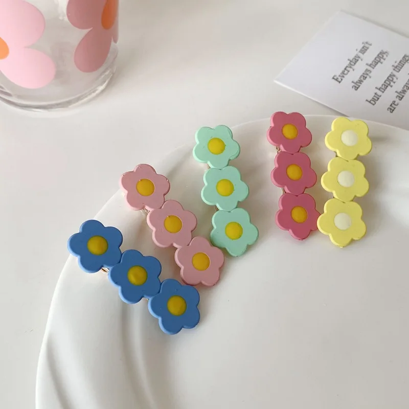 2pc Korean Cute Flower Colorful Hairpin Hair Claw Clips Grips for Girls Women Kids Child Hair Party Accessories Crab Headband
2pc Korean Cute Flower Colorful Hairpin Hair Claw Clips Grips for Girls Women Kids Child Hair Party Accessories Crab Headband