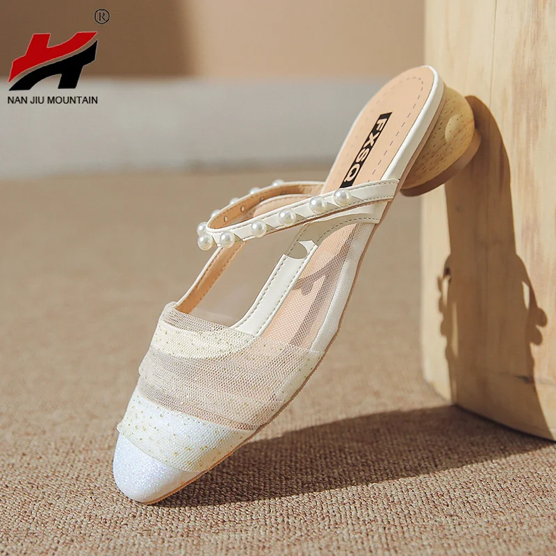 2022 летние женские босоножки на низком каблуке 
2022 летние женские босоножки на низком каблуке