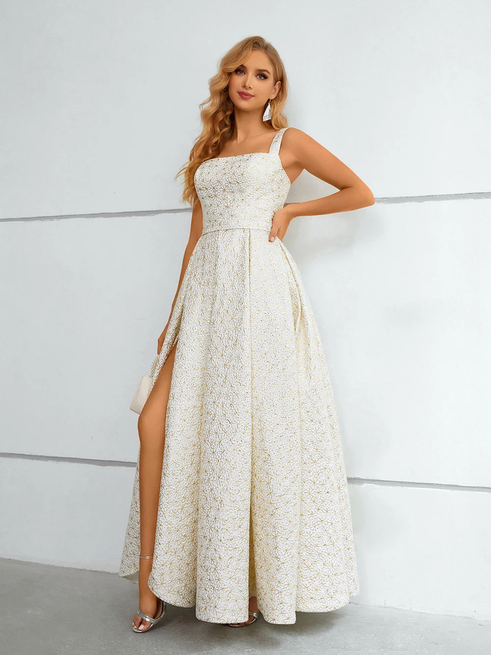 Luxury Lace Prom Dresses 2023 New Sexy Split Spaghtti Straps Square Collar Formal Evening Party Gown with Lace up Back
Luxury Lace Prom Dresses 2023 New Sexy Split Spaghtti Straps Square Collar Formal Evening Party Gown with Lace up Back