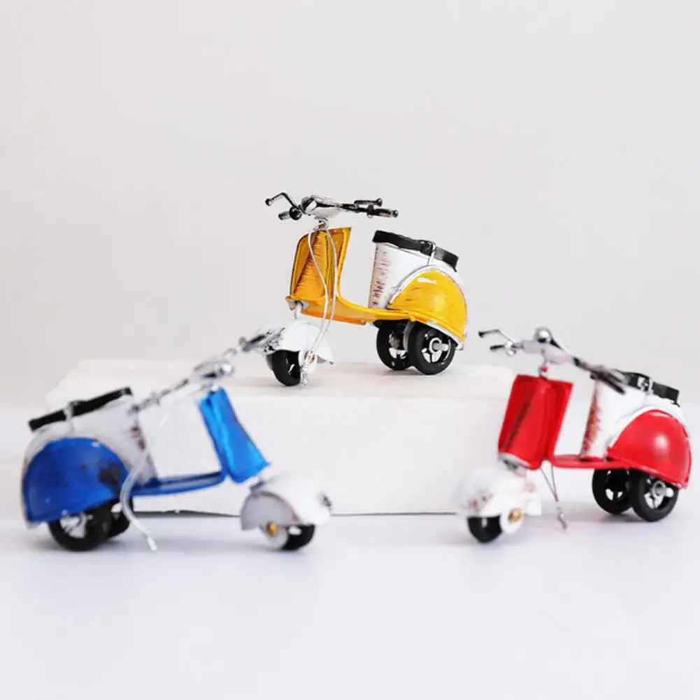 Fashion Motorcycle Art Sculpture Imitation Fine Workmanship Lightweight Motorcycle Statue for Living Room
Fashion Motorcycle Art Sculpture Imitation Fine Workmanship Lightweight Motorcycle Statue for Living Room