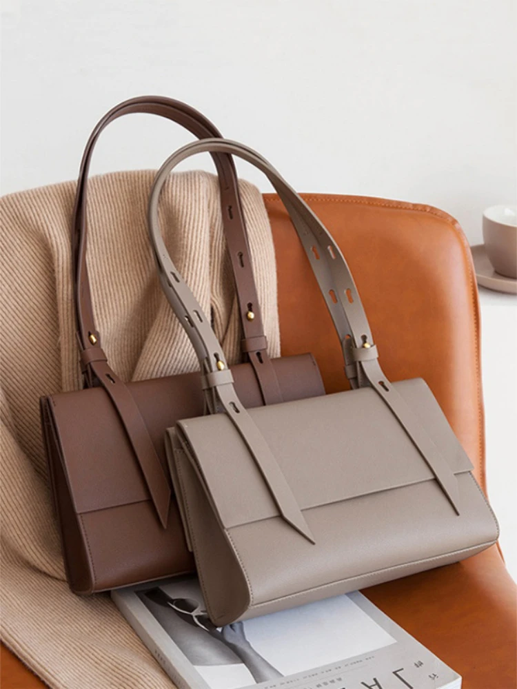 Korean Designer Simple All-match Shoulder Bags Solid Elegant Commuter Tote Underarm Bag Big Capacity Fashion Bolsos De Mujer
Korean Designer Simple All-match Shoulder Bags Solid Elegant Commuter Tote Underarm Bag Big Capacity Fashion Bolsos De Mujer