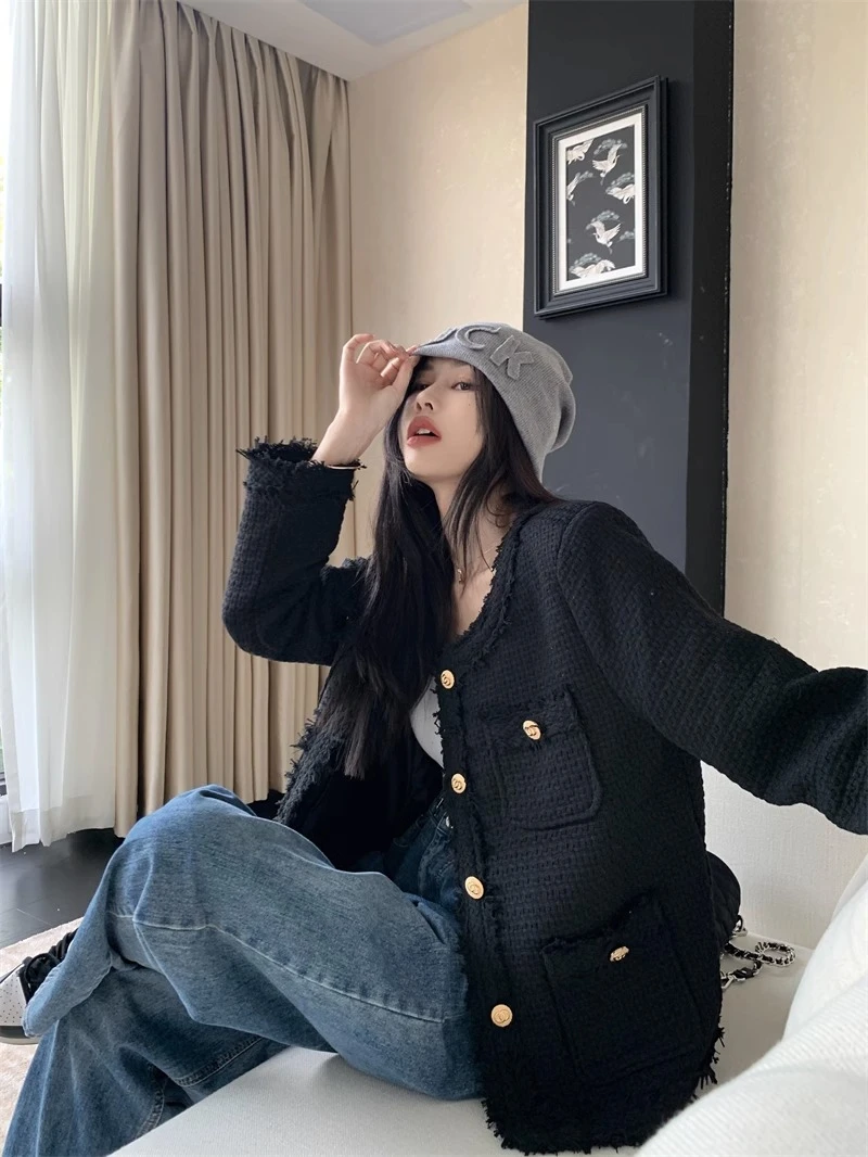 High Quality Fashion Small Fragrance Tweed Jacket Coat Women Korean Elegant Coats New fall and winter French Vintage Outerwear
High Quality Fashion Small Fragrance Tweed Jacket Coat Women Korean Elegant Coats New fall and winter French Vintage Outerwear