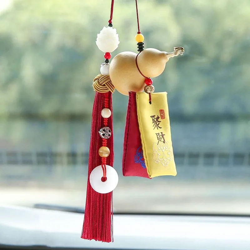 Natural Hand Twist Calabash Car Safety Pendant Rearview Mirror Pendant Blessing Bag Aromatherapy Package Text Play With Ornament
Natural Hand Twist Calabash Car Safety Pendant Rearview Mirror Pendant Blessing Bag Aromatherapy Package Text Play With Ornament