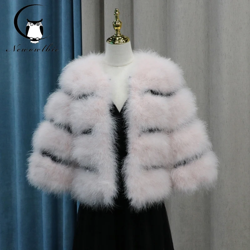 Turkey fur women's fur coat short leather design with cotton lining for warmth, hand sewing can be customized
Turkey fur women's fur coat short leather design with cotton lining for warmth, hand sewing can be customized