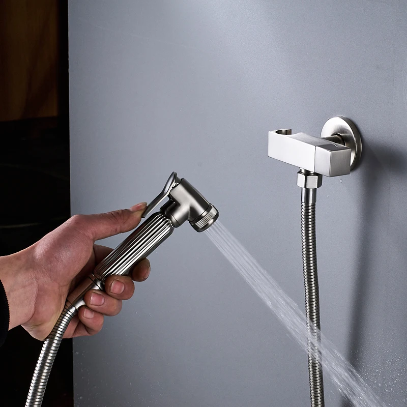 Black Bidet Faucet Wall Mounted Cold Water Faucet Single Handle Brass Bidet Sprayer Head Single Hole Valve 150cm Shower Hose
Black Bidet Faucet Wall Mounted Cold Water Faucet Single Handle Brass Bidet Sprayer Head Single Hole Valve 150cm Shower Hose
