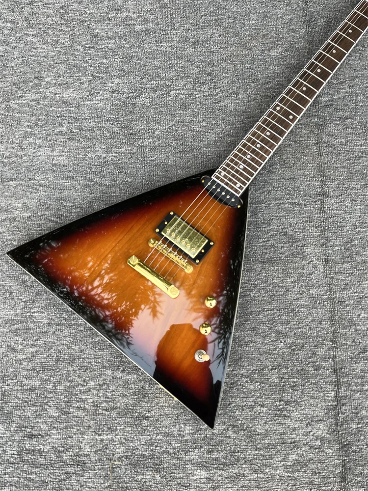 High Quality 6 strings Electric Guitar Mahogany Body Rosewood Fingerboard Chrome Hardware Sunburst Gloss Finish
High Quality 6 strings Electric Guitar Mahogany Body Rosewood Fingerboard Chrome Hardware Sunburst Gloss Finish