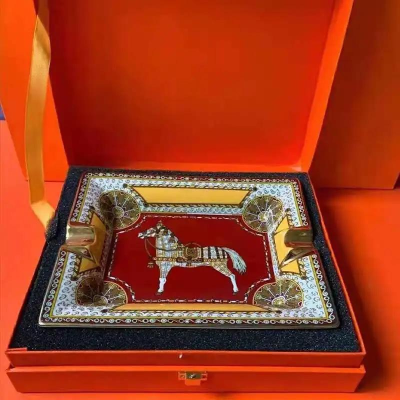 AI Phnom Penh ashtray hotel living room CIGAR ASHTRAY personalized Bone China large European export home classic court
AI Phnom Penh ashtray hotel living room CIGAR ASHTRAY personalized Bone China large European export home classic court