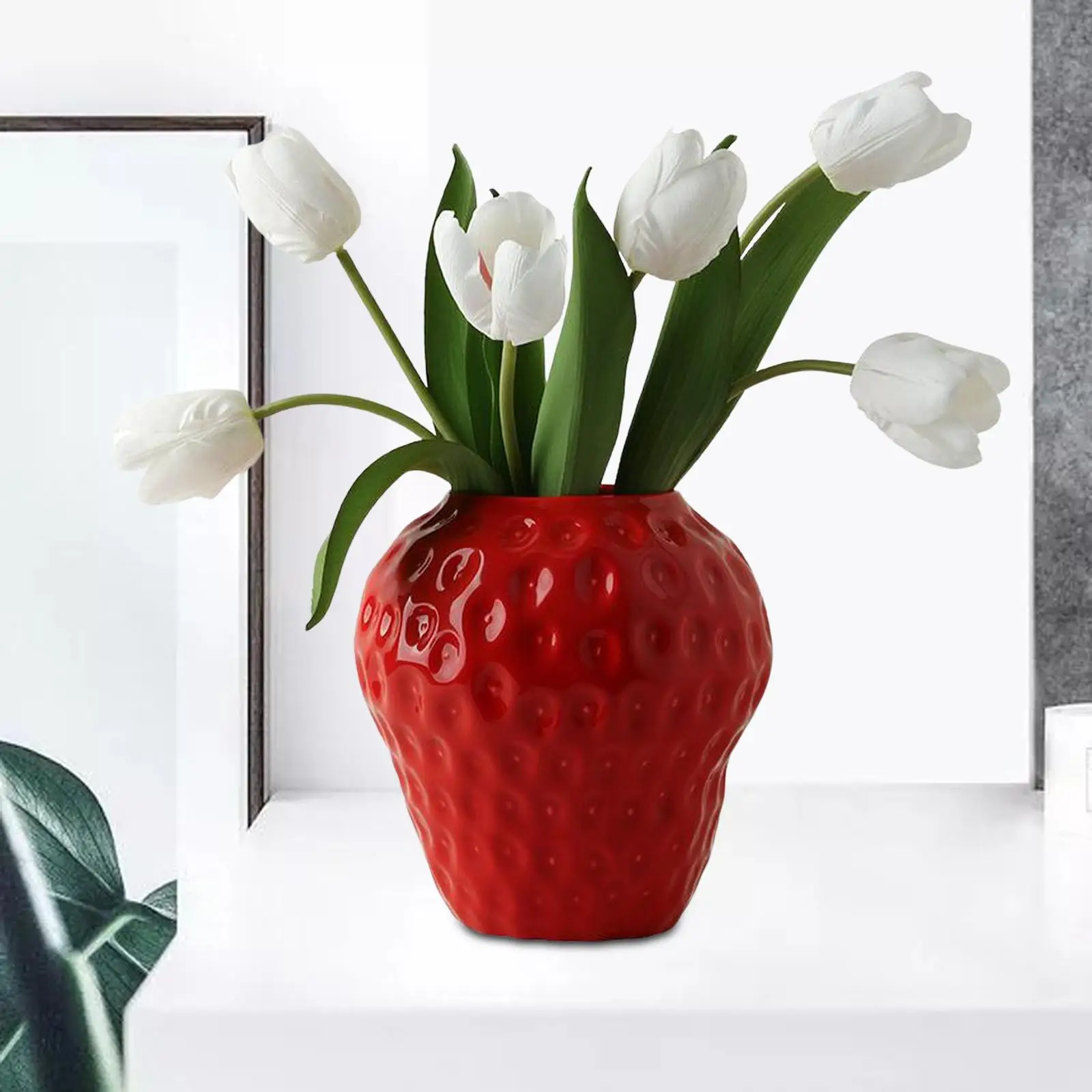 Vintage Style Strawberry Vases Flower Pot Vase Decorative Ornament Flower Arrangement for Office Homestay Party Gifts Decor
Vintage Style Strawberry Vases Flower Pot Vase Decorative Ornament Flower Arrangement for Office Homestay Party Gifts Decor