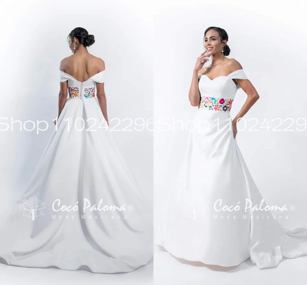 Vintage Off Shoulder Mexican Charro Wedding Dresses Stain Lace Embroidery Corset Sweep Train Western Country Bridal Gown
Vintage Off Shoulder Mexican Charro Wedding Dresses Stain Lace Embroidery Corset Sweep Train Western Country Bridal Gown