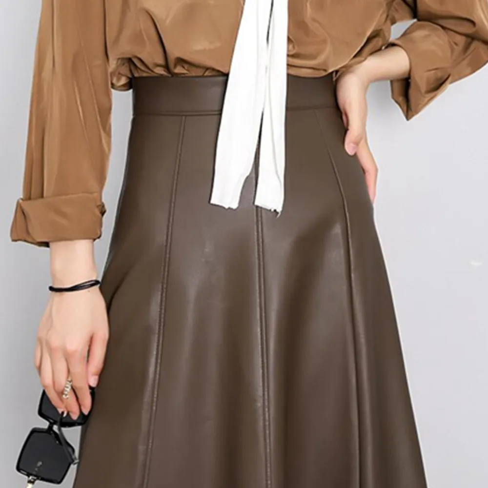 Autumn Winter New 2023 Faux PU Leather Pleated Long Skirts for Women High Waist All-match Umbrella Midi Skirts Female
Autumn Winter New 2023 Faux PU Leather Pleated Long Skirts for Women High Waist All-match Umbrella Midi Skirts Female