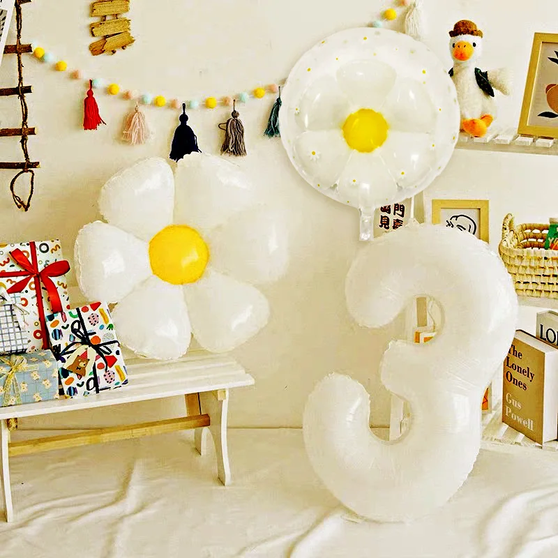 White Number Smiley Little Daisy Aluminum Film Balloon Kids Holiday Birthday Party Birthday Decoration Party Decoration
White Number Smiley Little Daisy Aluminum Film Balloon Kids Holiday Birthday Party Birthday Decoration Party Decoration