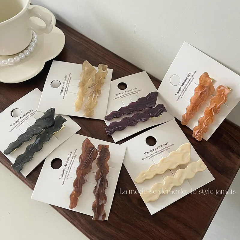 2Pcs Geometric Wavy Hair Clips Pin for Women Side Duckbill Clip Barrettes Fashion Headwear Girls Hairpins Hair Accessories New
2Pcs Geometric Wavy Hair Clips Pin for Women Side Duckbill Clip Barrettes Fashion Headwear Girls Hairpins Hair Accessories New