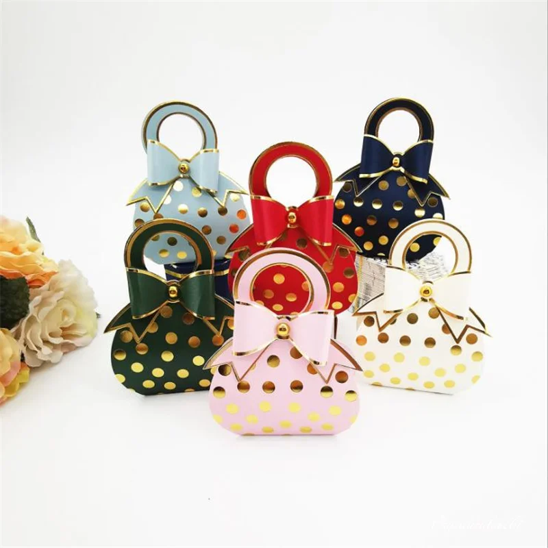 Mini Cute Wedding Party Joyful Candy Handle Box Creative Handbag Baby Shower Gift Packaging Boxes Bowknot Carton Bronzing
Mini Cute Wedding Party Joyful Candy Handle Box Creative Handbag Baby Shower Gift Packaging Boxes Bowknot Carton Bronzing
