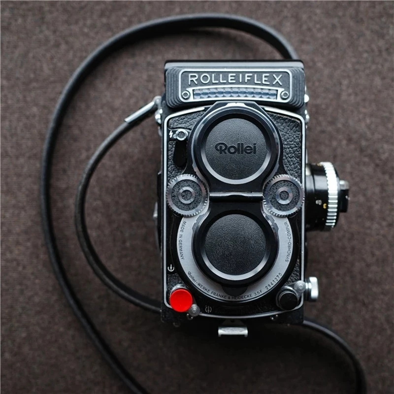 Ремешок для переноски из натуральной кожи для камеры Rollei Rolleiflex 3.5F 3.5E 3,5 T 3.5C 2.8F 2.8E 2.8GX 2.8fx
Ремешок для переноски из натуральной кожи для камеры Rollei Rolleiflex 3.5F 3.5E 3,5 T 3.5C 2.8F 2.8E 2.8GX 2.8fx