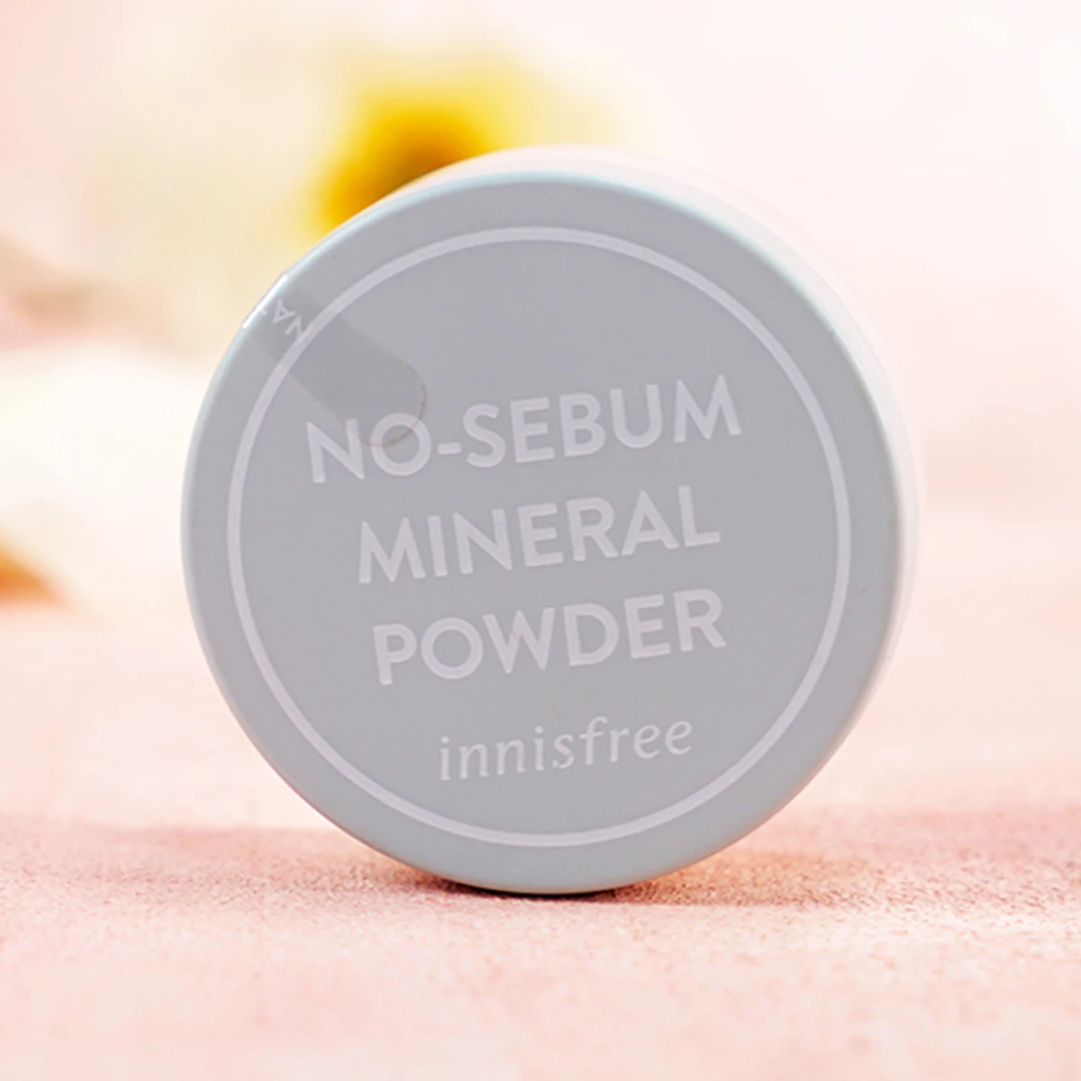 No Sebum Mineral Powder 8.5g Whitening Concealer Foundation Oil Control Zero Face Base Powder Makeup Korean Cosmetics
No Sebum Mineral Powder 8.5g Whitening Concealer Foundation Oil Control Zero Face Base Powder Makeup Korean Cosmetics
