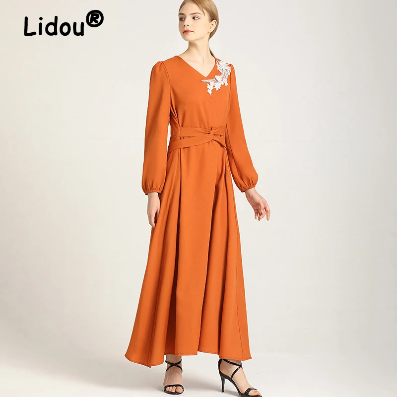 2022 Ramadan V-neck Embroidery Orange Dress Middle Eastern Style Elegant Dress African Dresses for Women Islamic Casual Dress
2022 Ramadan V-neck Embroidery Orange Dress Middle Eastern Style Elegant Dress African Dresses for Women Islamic Casual Dress