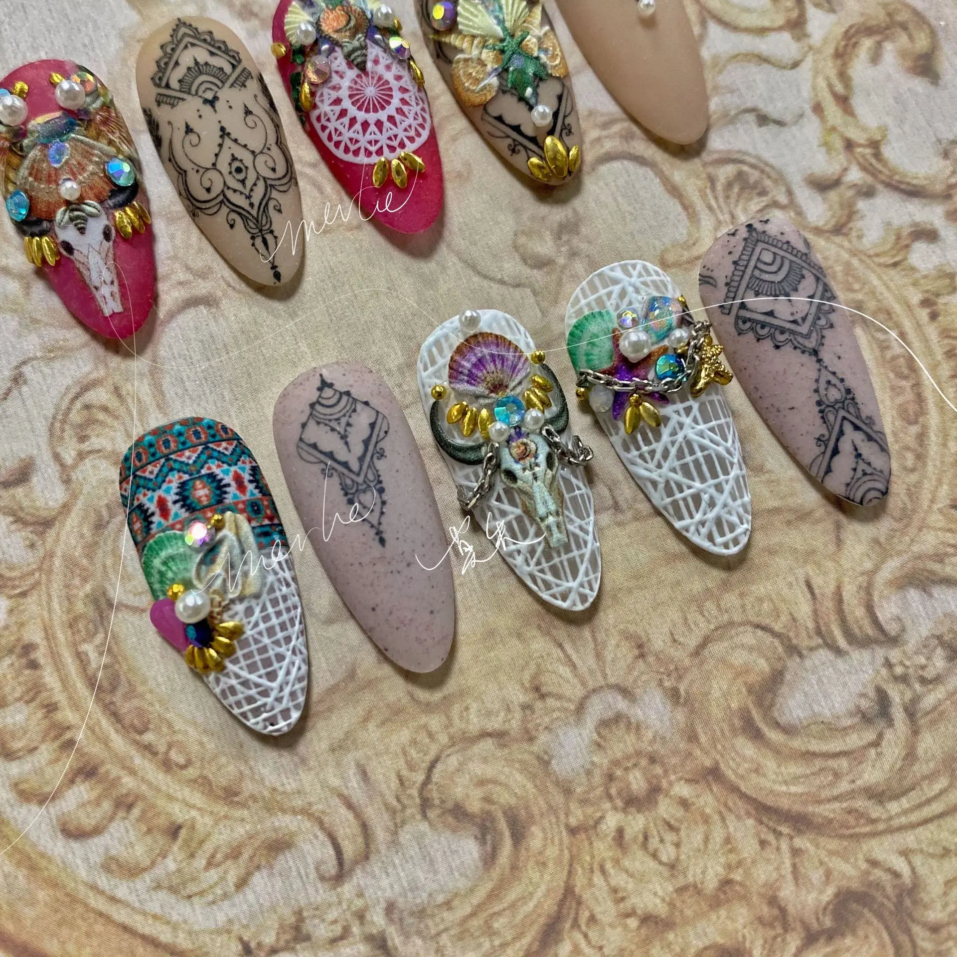 Ethnic Style Stickers for Nails Water Decals Nail Sticker Slider Art Designs Bohemia Baroque Decorations Foil Adhesive Manicure
Ethnic Style Stickers for Nails Water Decals Nail Sticker Slider Art Designs Bohemia Baroque Decorations Foil Adhesive Manicure