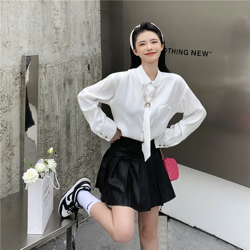 Chiffon Large Size Women's Blouse Loose White Shirt Summer Elegant Long Sleeve High Street Tops Fashion Female Korean Clothing
Chiffon Large Size Women's Blouse Loose White Shirt Summer Elegant Long Sleeve High Street Tops Fashion Female Korean Clothing