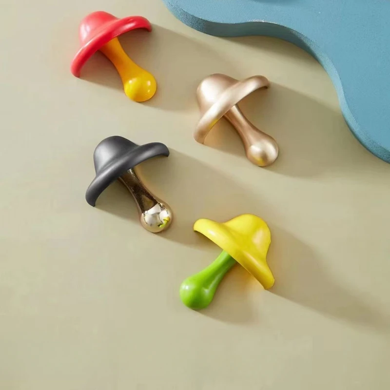 Baby's Favorite Cartoon Children's Room Cabinet Knob Moon Star Wardrobe Handle Garden Door Handle Decoration New Home Hardware
Baby's Favorite Cartoon Children's Room Cabinet Knob Moon Star Wardrobe Handle Garden Door Handle Decoration New Home Hardware