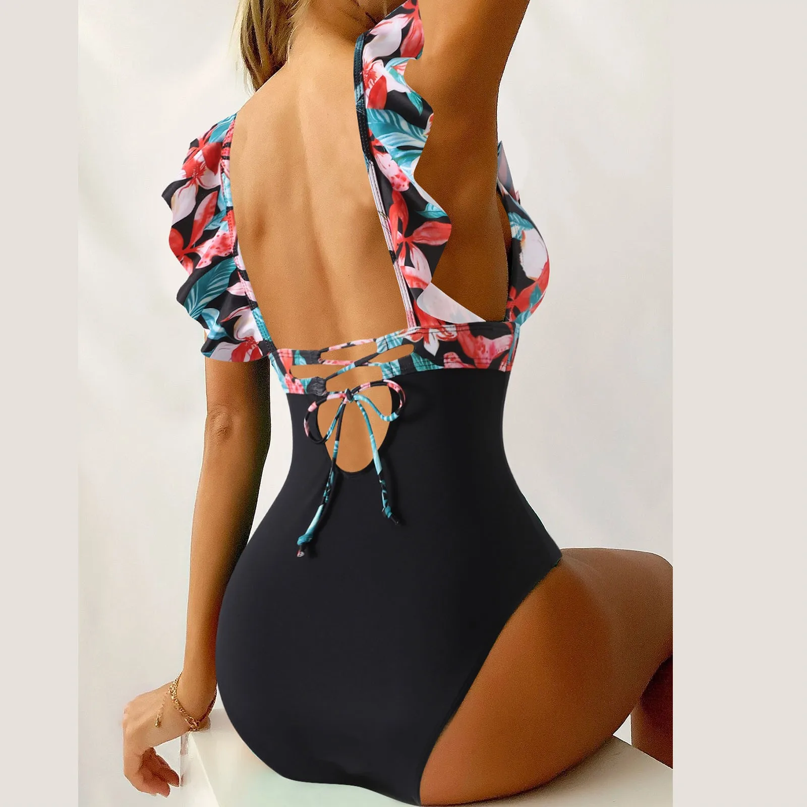 Women's Swimsuit One-piece Suit Swimwear Sexy Bikini Digital Printing Deep V Slim High Waist Swimsuit 2022 New Bodysuit Monokini
Women's Swimsuit One-piece Suit Swimwear Sexy Bikini Digital Printing Deep V Slim High Waist Swimsuit 2022 New Bodysuit Monokini