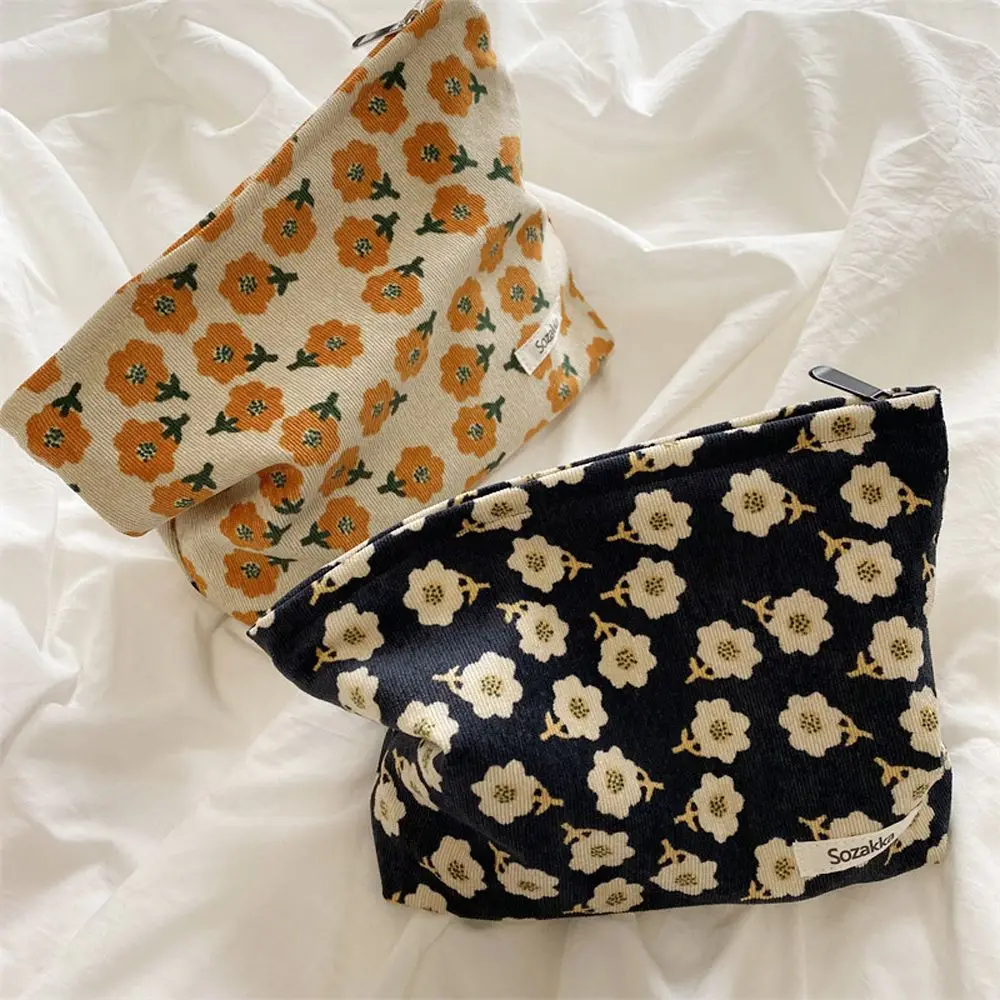 Organizer Toiletries Storage Bag Women Girls Corduroy Cosmetic Bag Beauty Cases Make Up Pouch Flowers Makeup Bag
Organizer Toiletries Storage Bag Women Girls Corduroy Cosmetic Bag Beauty Cases Make Up Pouch Flowers Makeup Bag
