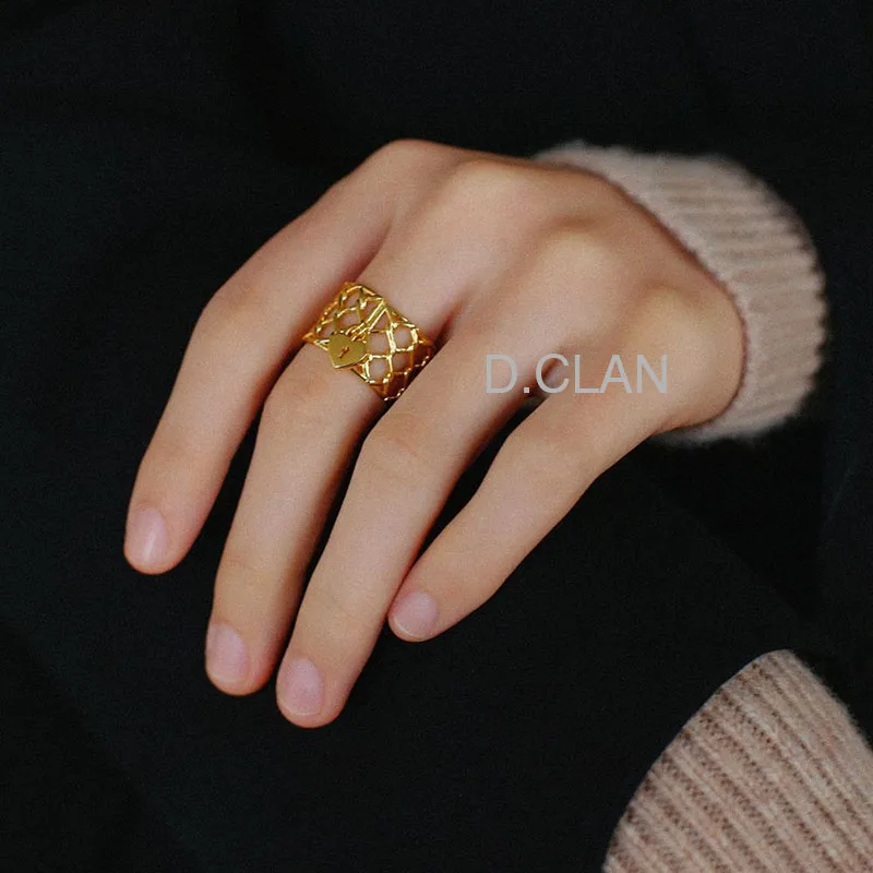 D.CLAN Fashion Jewelry Wide Basic Hollow Out Love Heart Lock Ring Gift for Lover Girlfriend Ladies Women
D.CLAN Fashion Jewelry Wide Basic Hollow Out Love Heart Lock Ring Gift for Lover Girlfriend Ladies Women