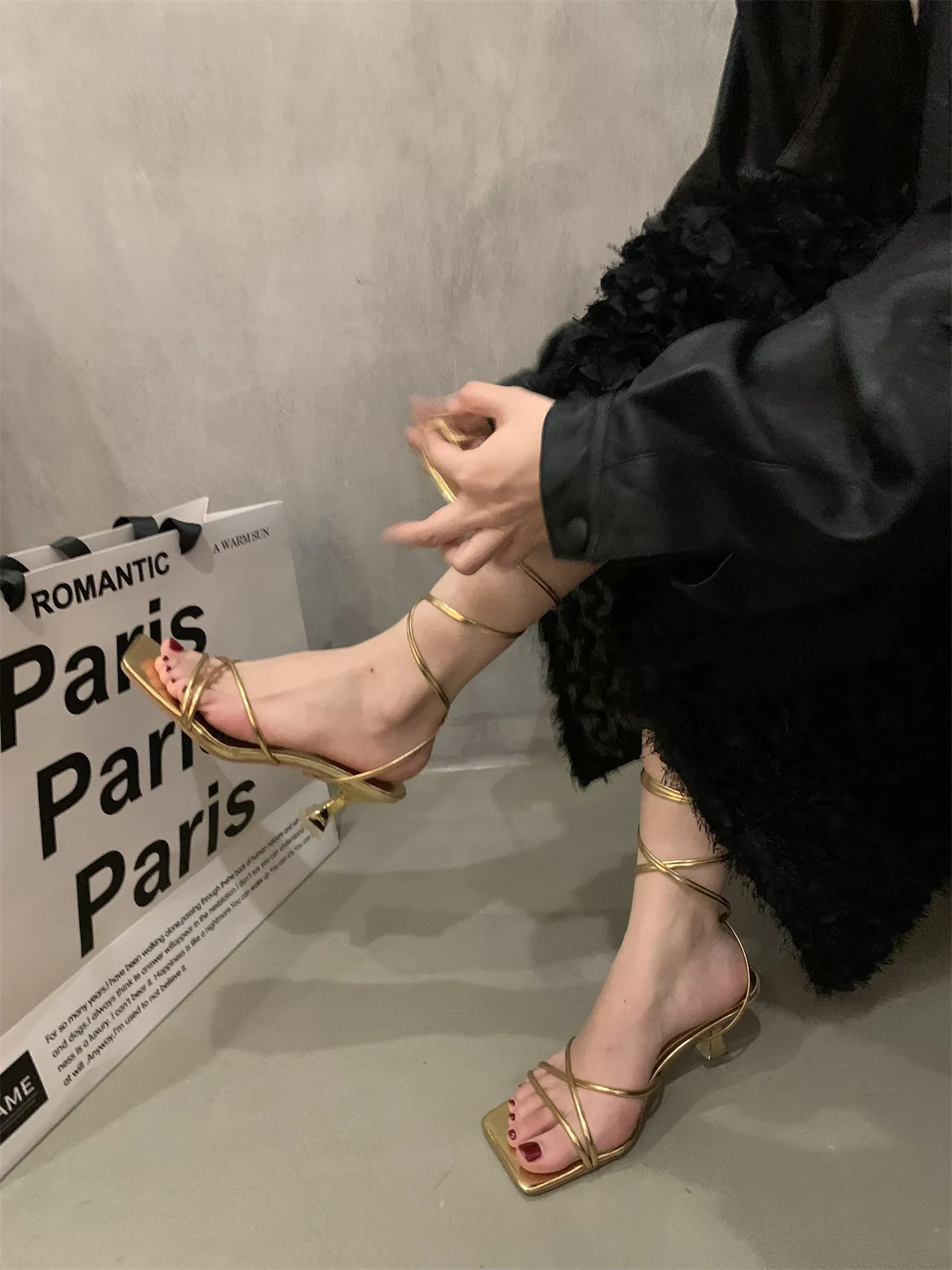 

Женские босоножки на высоком каблуке, удобные сандалии-гладиаторы бежевого цвета с открытым носком и пряжкой, обувь для лета, 2023