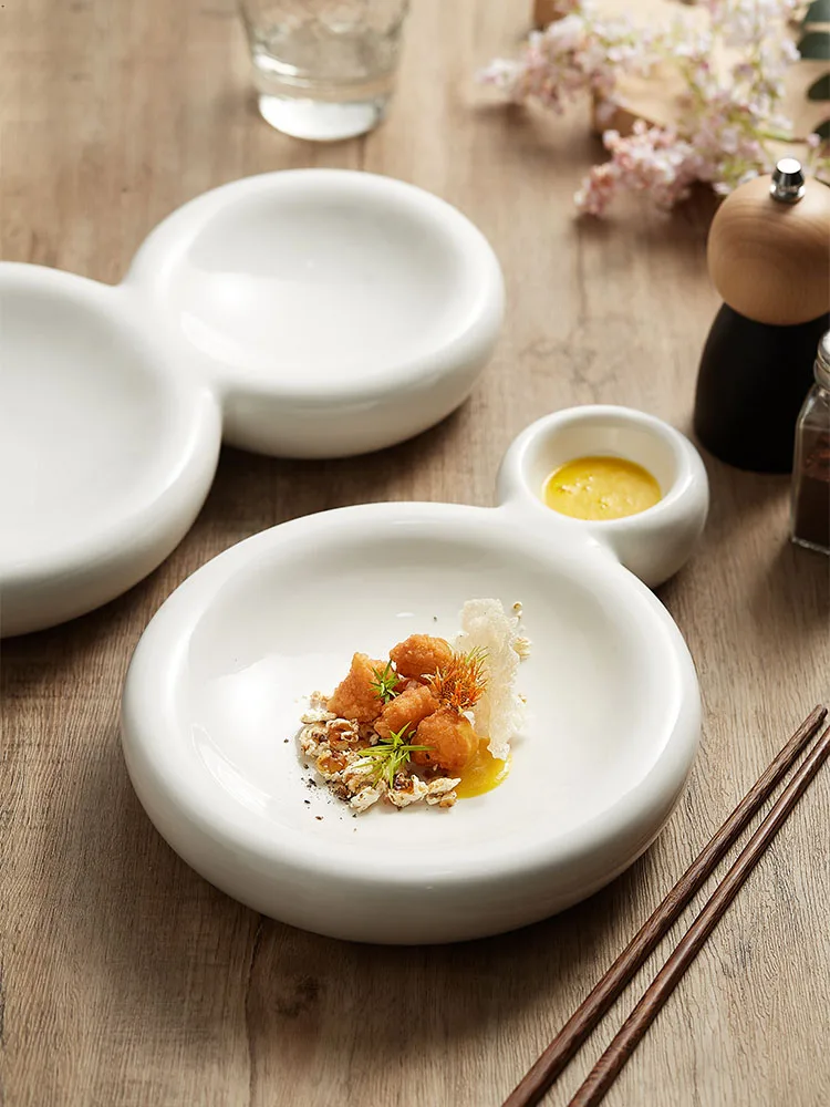 European White Ceramic Fruit Dessert Breakfast Plate Two Grid Tableware Home Two Grid Western Food Pasta Plate Kitchen Tableware
European White Ceramic Fruit Dessert Breakfast Plate Two Grid Tableware Home Two Grid Western Food Pasta Plate Kitchen Tableware