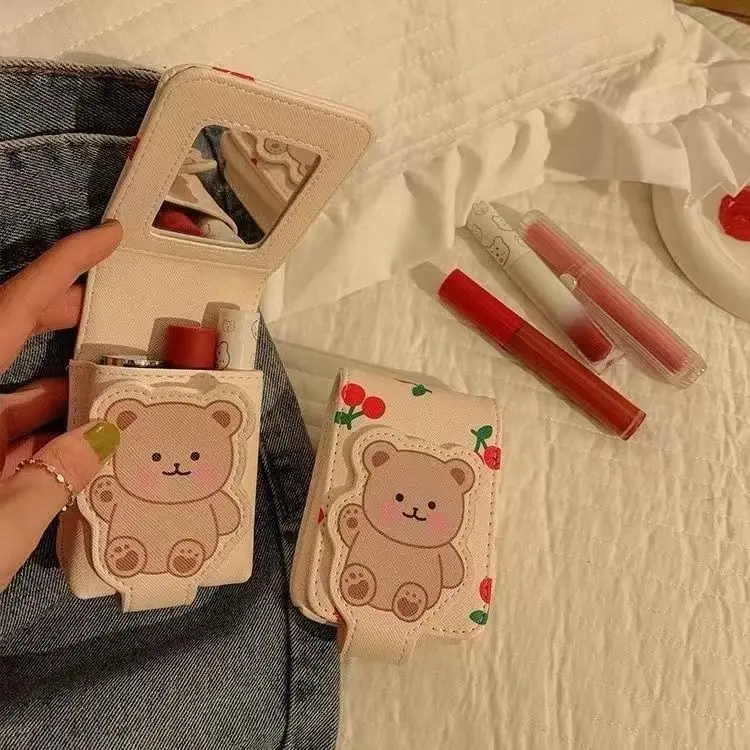 Little bear mouth red envelope with mirror mini bag girl portable travel make-up make-up earphone key storage bag
Little bear mouth red envelope with mirror mini bag girl portable travel make-up make-up earphone key storage bag