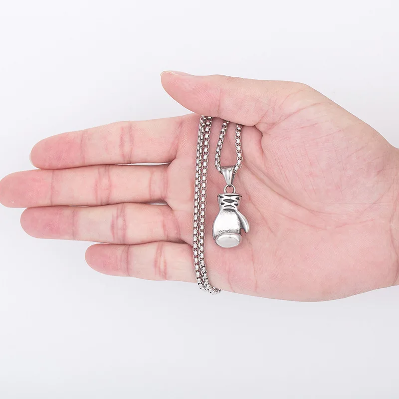 New 925 sterling silver lace boxing gloves in Europe and America Pendant bead chain High quality fashion domineering jewelry
New 925 sterling silver lace boxing gloves in Europe and America Pendant bead chain High quality fashion domineering jewelry