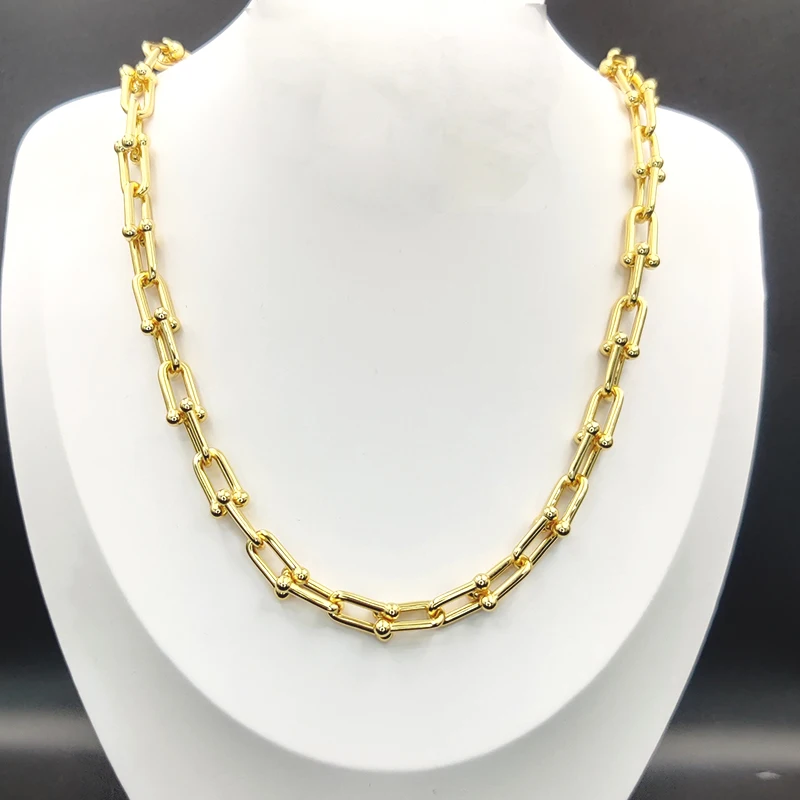 Women's luxury jewelry 925 sterling silver fashion horseshoe buckle necklace original brand Christmas Valentine gift
Women's luxury jewelry 925 sterling silver fashion horseshoe buckle necklace original brand Christmas Valentine gift