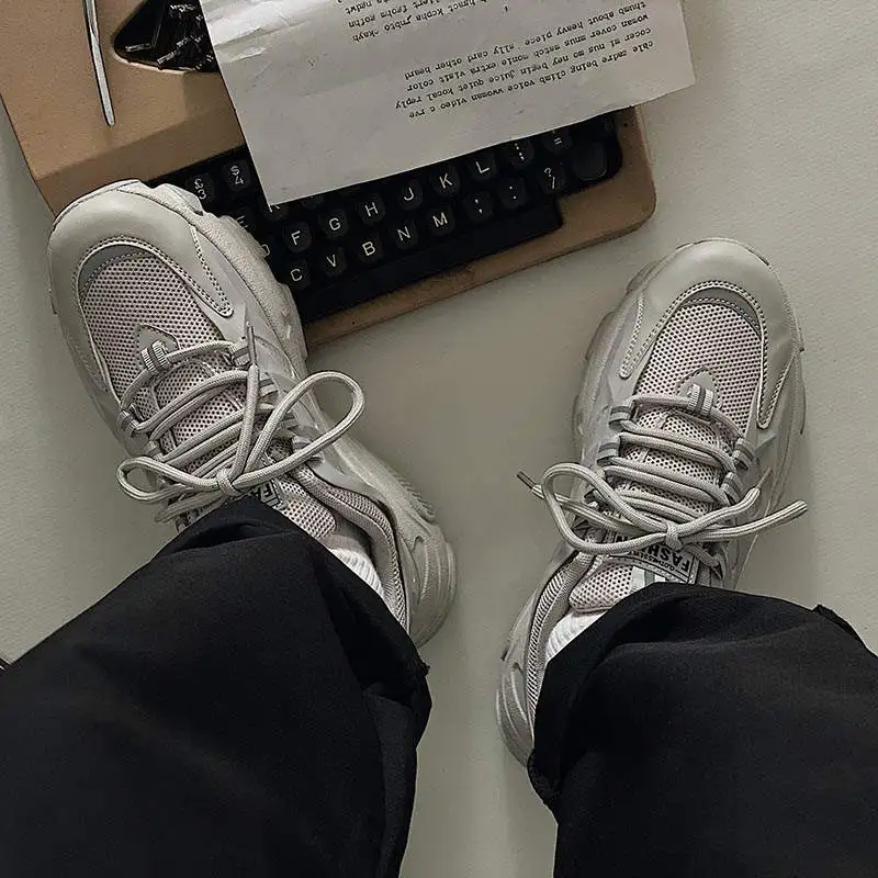 Black Running Shoes Mesh Sports For Men Designer For Top Brand Black Sneakers Man Non-Leather Casual Sport Shoes Men Red Tennis
Black Running Shoes Mesh Sports For Men Designer For Top Brand Black Sneakers Man Non-Leather Casual Sport Shoes Men Red Tennis