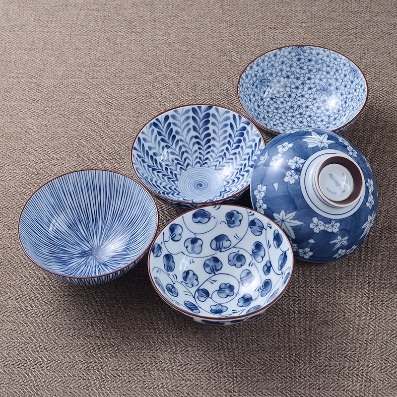 1 PC Retro Ceramic Rice Bowl Japanese Style Hand-painted Under-glaze Tableware
1 PC Retro Ceramic Rice Bowl Japanese Style Hand-painted Under-glaze Tableware